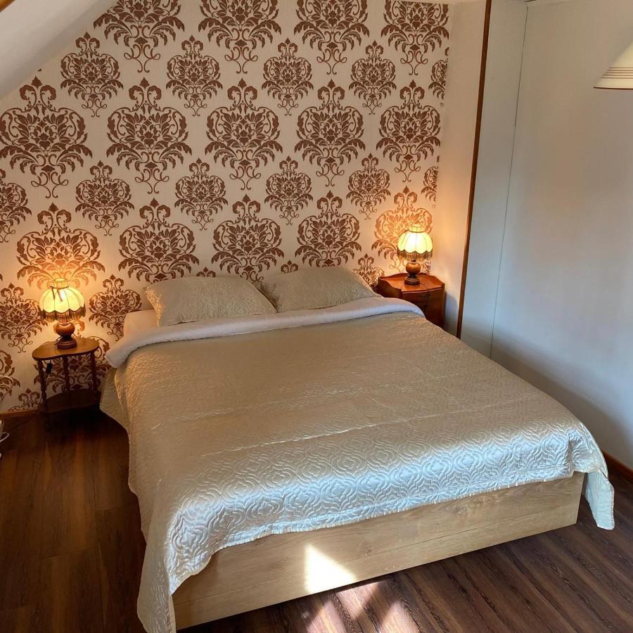 Le Chene D'Or Bed & Breakfast Marcheseuil Dış mekan fotoğraf